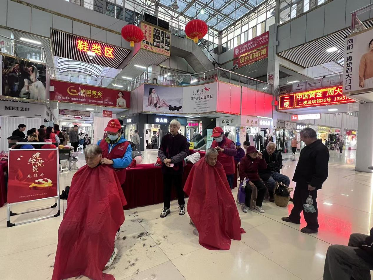 公益不打烊，情暖每月時光