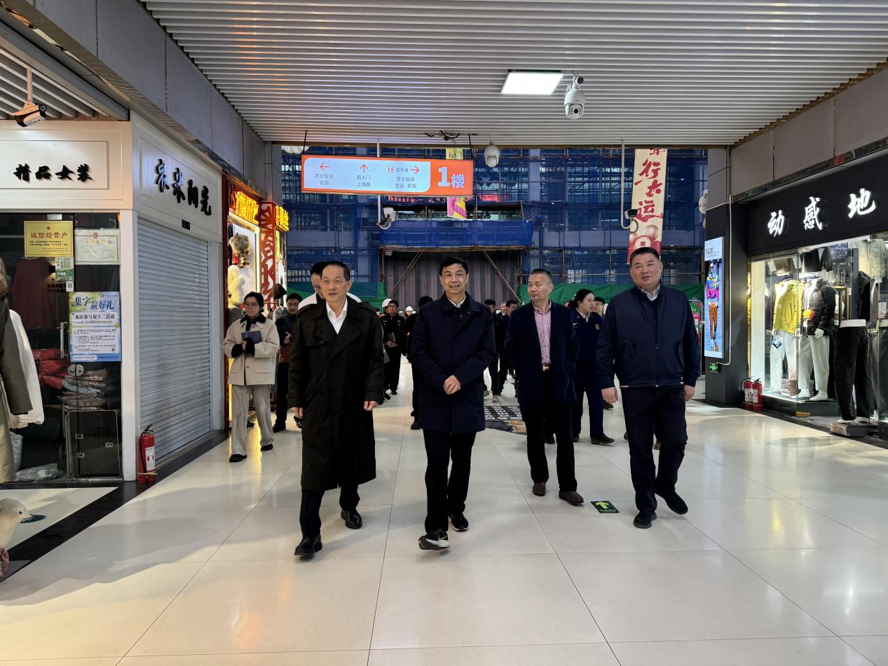 拱墅區區長敖煜新前往錢江商城 開展安全生產檢查工作
